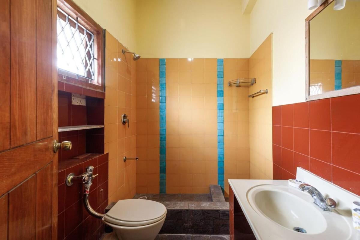 Westside Bungalow By Jadecaps Nr Wtc Rajajinagar Villa Bangalore Exterior foto