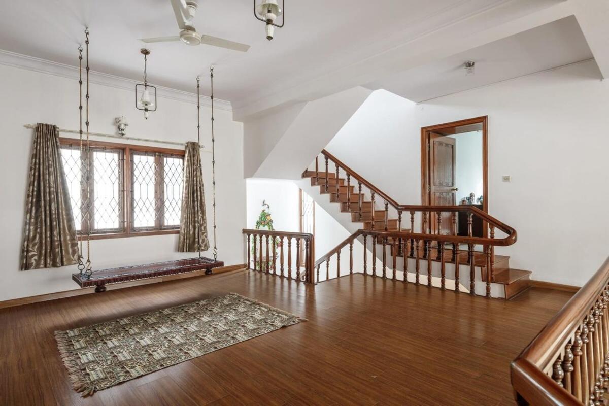 Westside Bungalow By Jadecaps Nr Wtc Rajajinagar Villa Bangalore Exterior foto