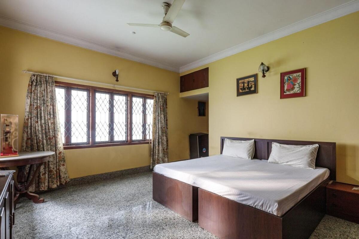 Westside Bungalow By Jadecaps Nr Wtc Rajajinagar Villa Bangalore Exterior foto