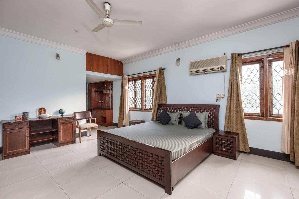 Westside Bungalow By Jadecaps Nr Wtc Rajajinagar Villa Bangalore Exterior foto